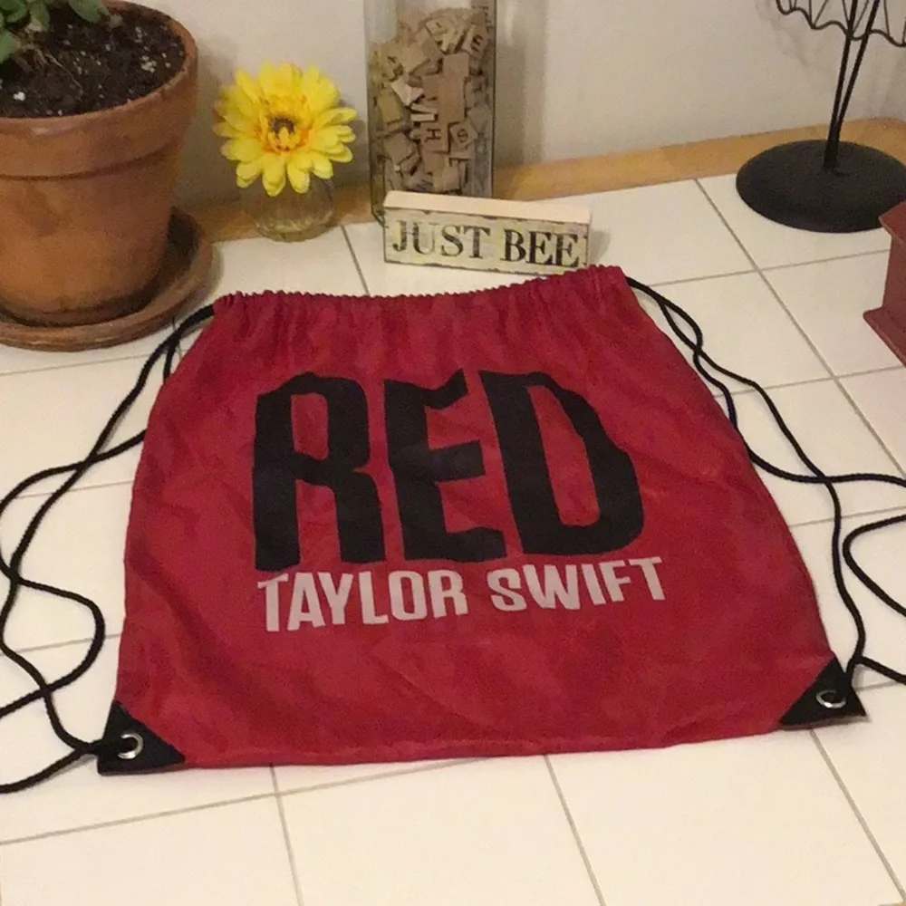 Taylor Swift RED Concert Drawstring Backpack - Picture 1 of 6
